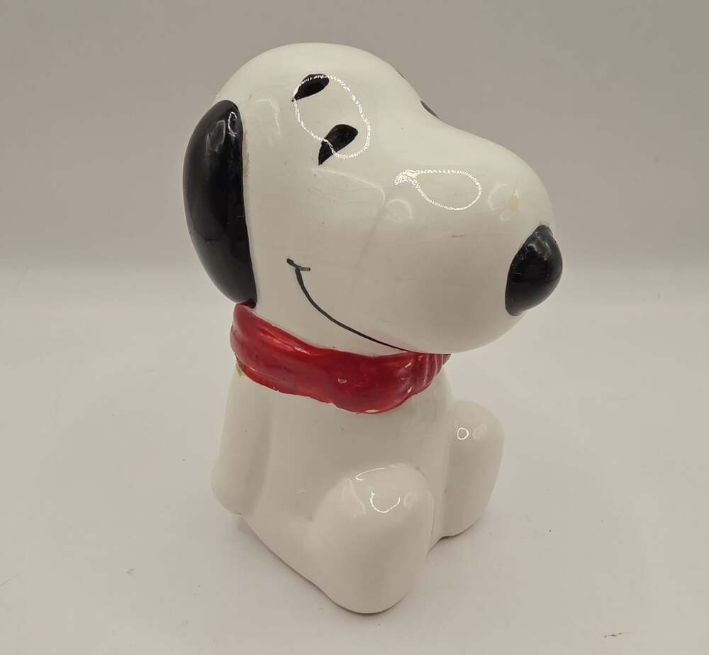 1993 Snoopy Pepper Shaker Replacement Benjamin & Medwin